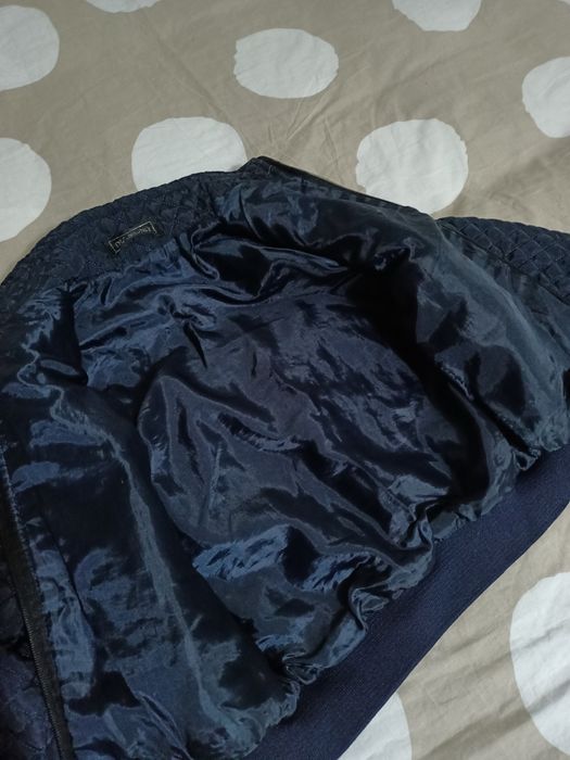 Продам куртку на мальчика