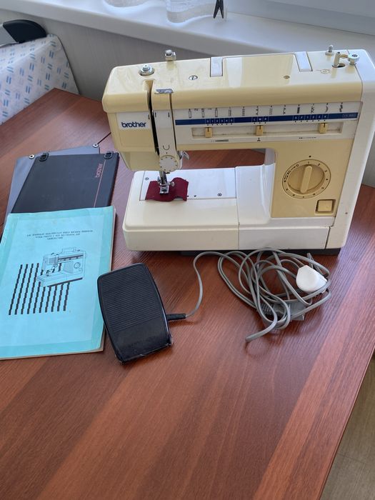 Швейная машина Brother