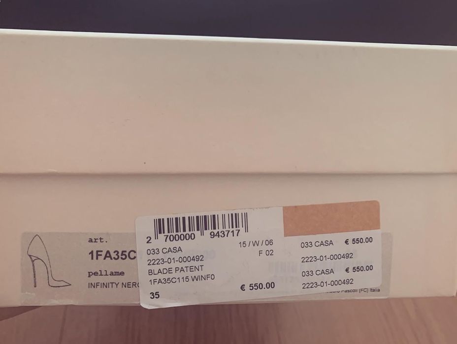 Обувки с висок ток Casadei
