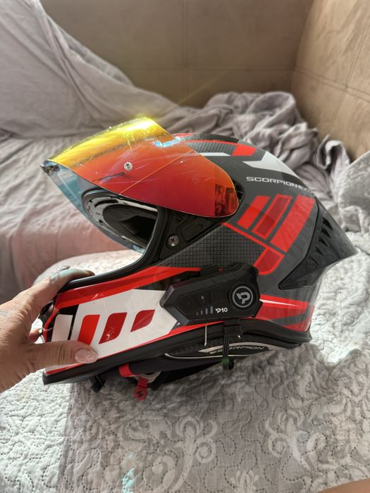 Оригинална каска SCORPION  EXO R1