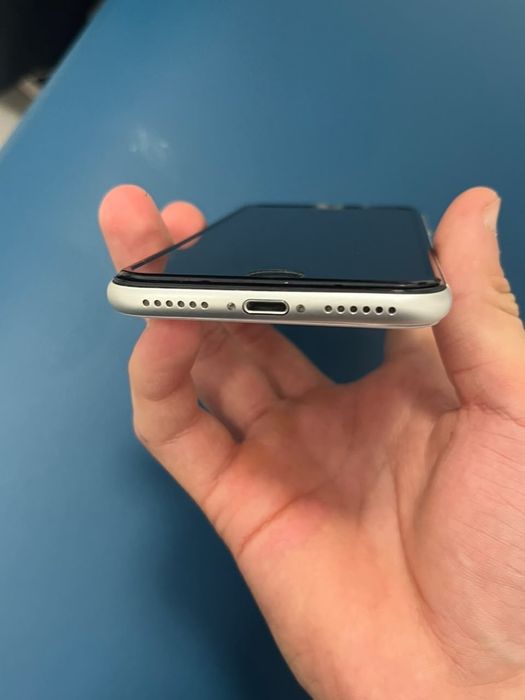 Iphone SE (2020)