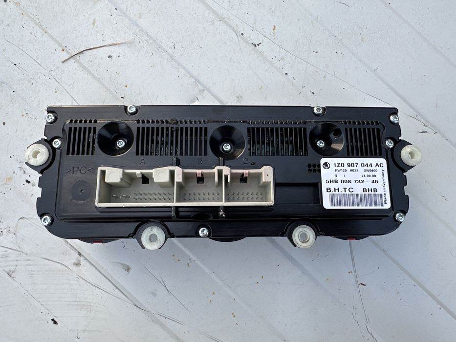 Multimedia Skoda Octavia 2, OEM, testata inainte de demontare