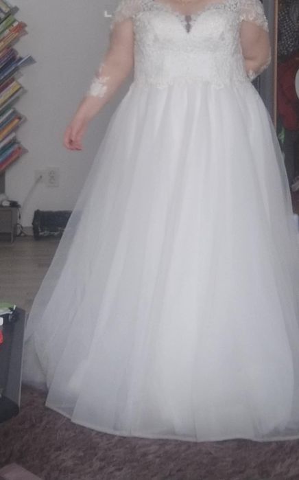 Rochie mireasa comoda cu perle