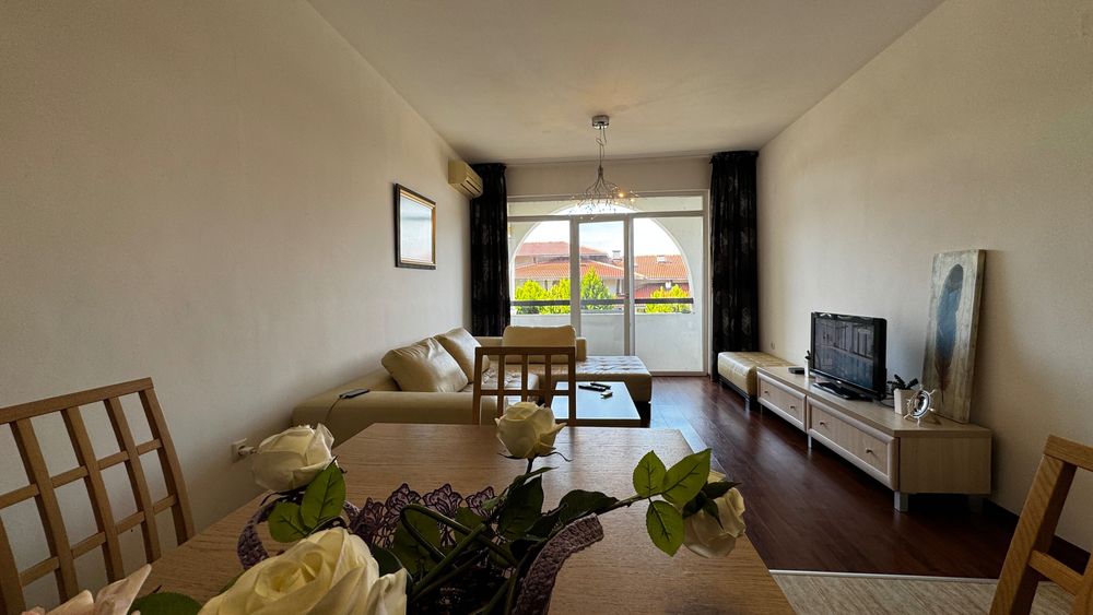 Апартамент под наем в Свети Влас - обзаведен