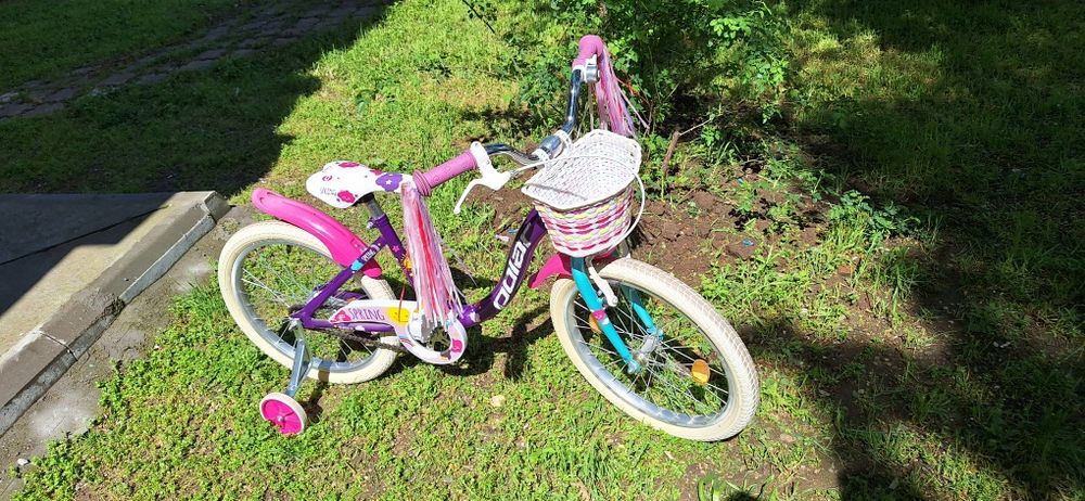 Bicicleta fete 6-10 ani