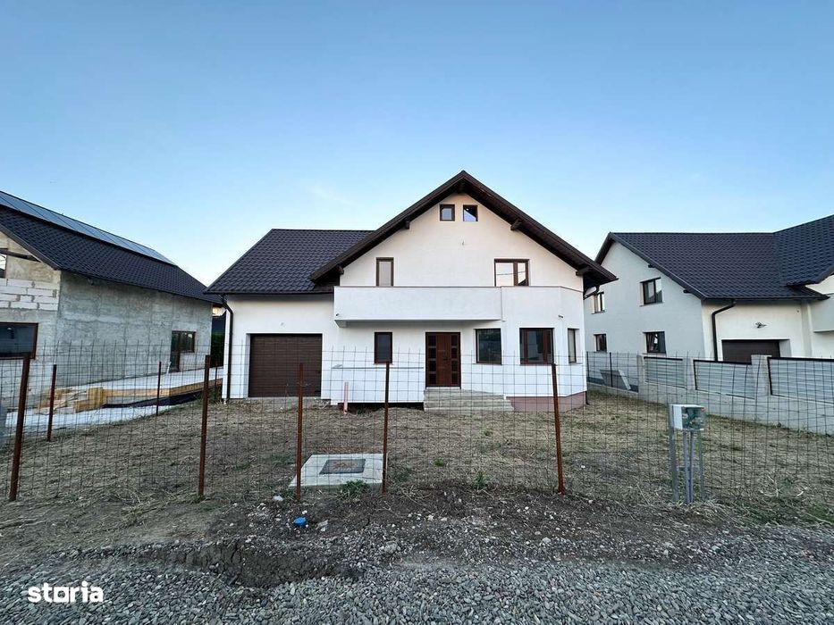 Casă Nouă, Semifinisată, În Ipotești, Suceava, Locație Perfectă