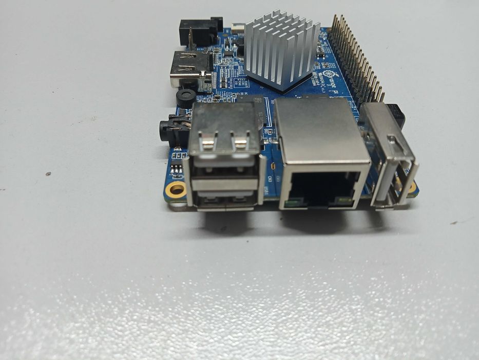 Продавам Raspberry Pi - едноплатков микрокомпютър