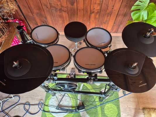 Set Tobe Electronice Millenium MPS-750X E-Drum Mesh SE Bundle