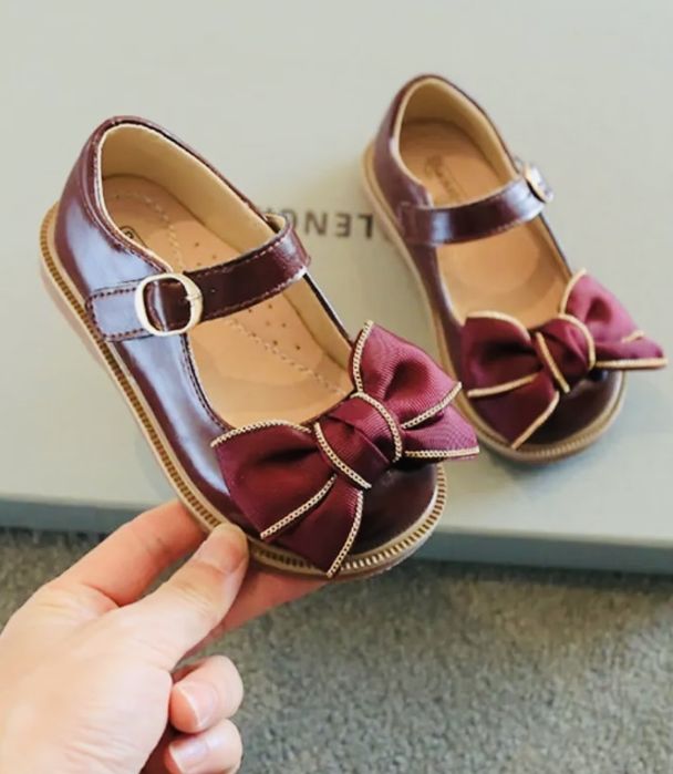 Туфельки на девочку