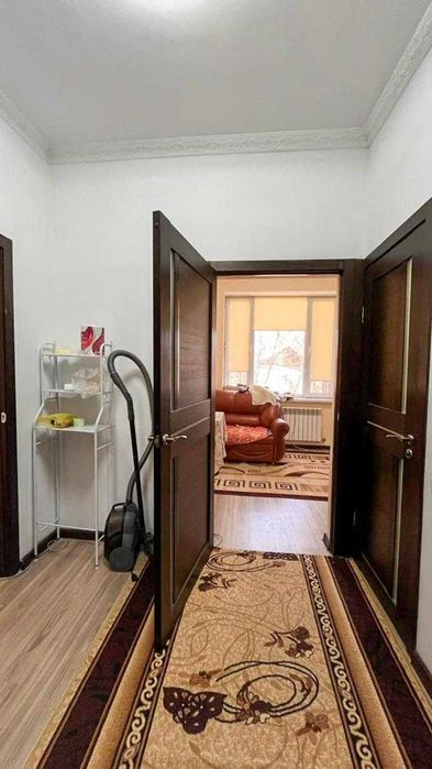Продам 1 комнатную квартиру Адияр Империя