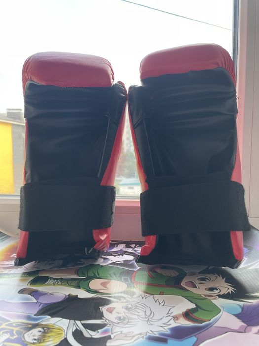 Продам защитные перчатки для тхэквондо [ITF]