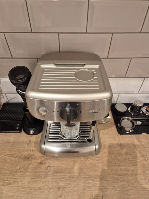 Vand Breville Barista Mini + Rasnita Lelit PL043MMI