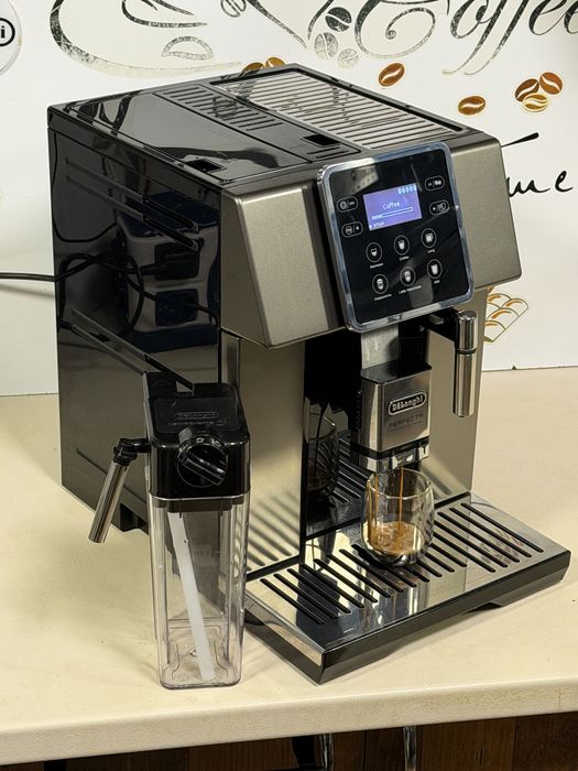 Кафемашина кафе автомат delonghi perfecta evo с гаранция