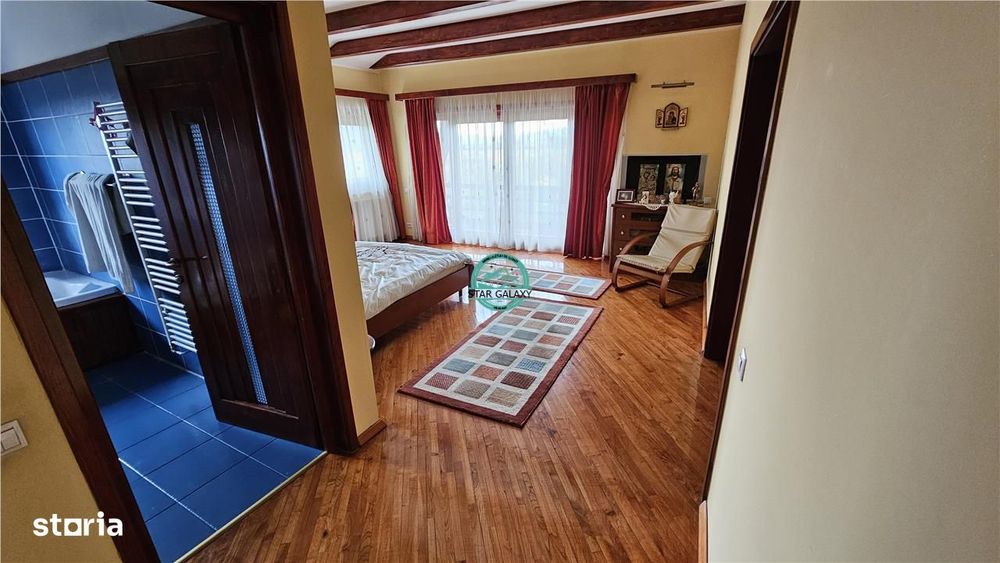 Vand casa de 380 mp, cu teren de 3500 mp in Sangeorgiu de Mures