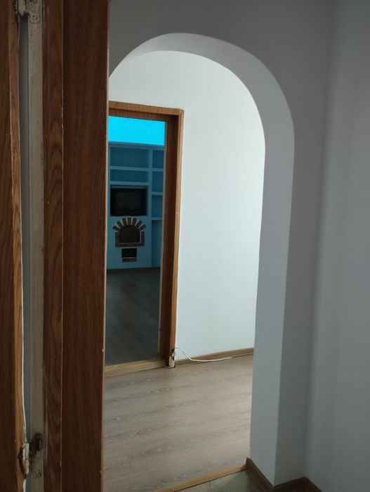 P.f  Vând apartament 2 camere, decomandat, 54 mq zona Frumoasa