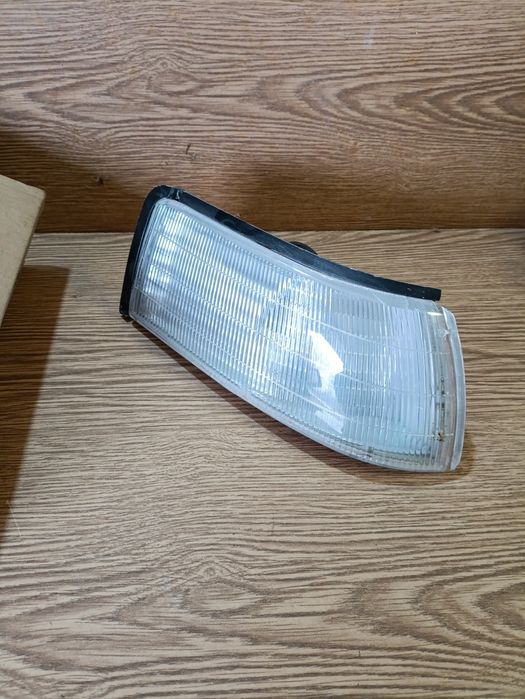 Правый поворотник