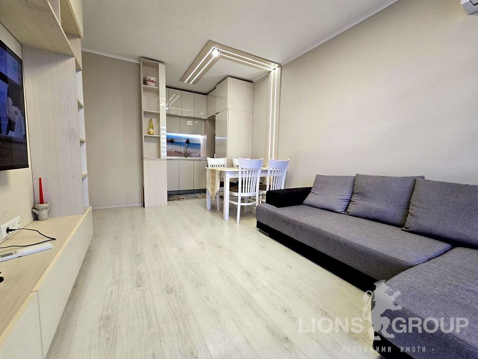 Продава се Двустаен апартамент в Варна, Победа - 65 кв.м за 2923 €/кв.м - Снимка #1