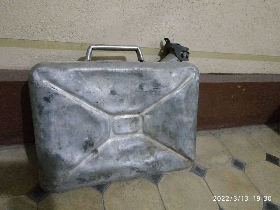 алюминиевая канистра 20л