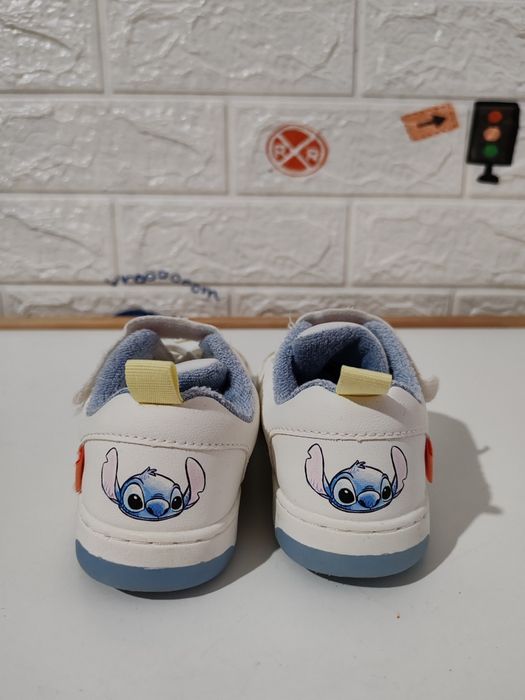 Pantofi sport/sneakers/adidași Zara, m 27, unisex