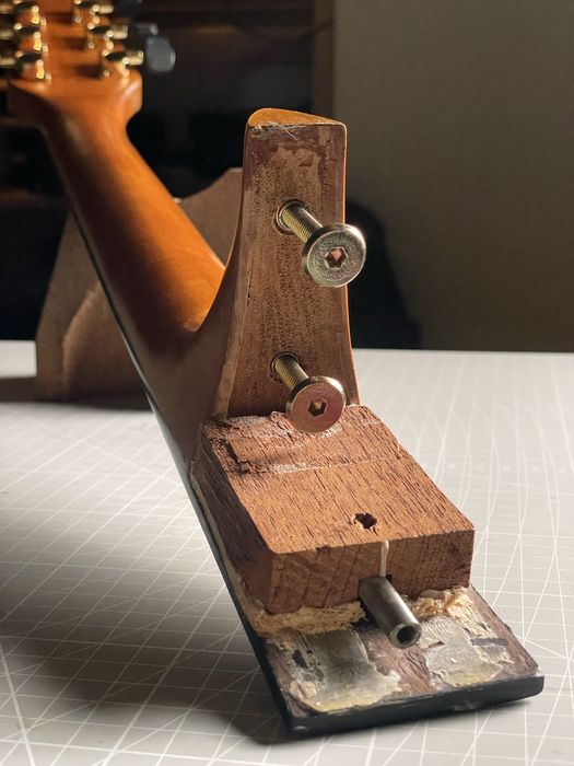 Гриф для акустической гитары