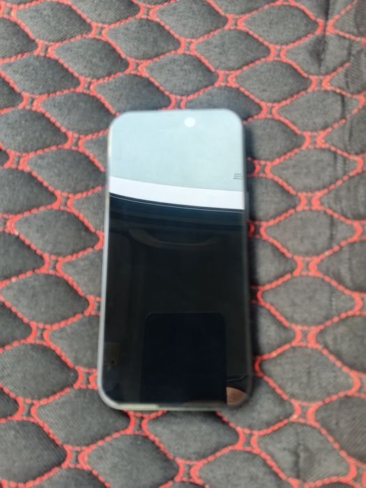 Продам Iphone 15 256gb  на гарантии