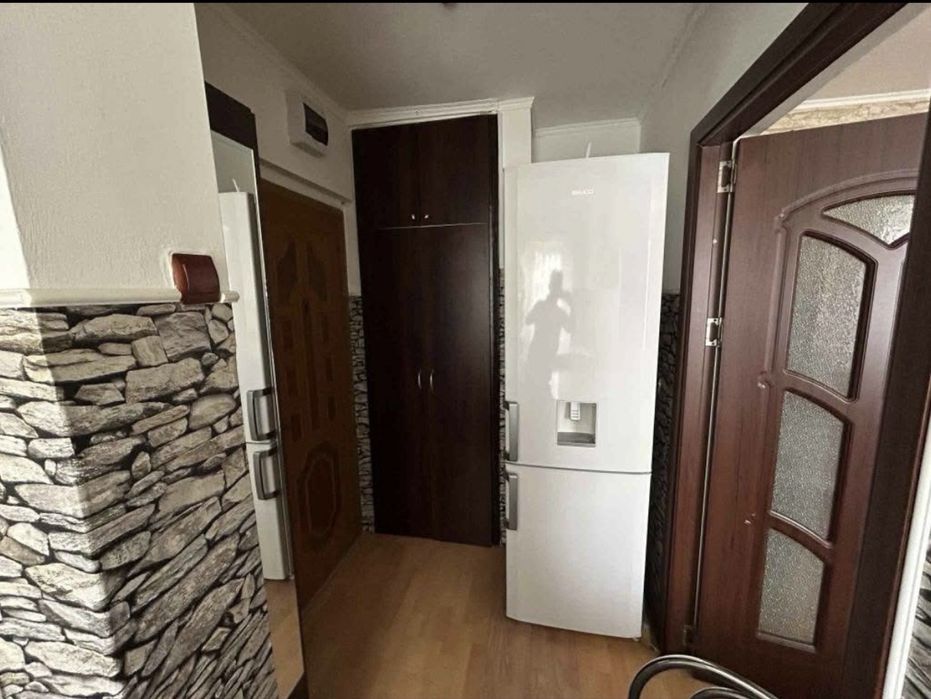 De inchiriat / Apartament 2 camere / Micro 3