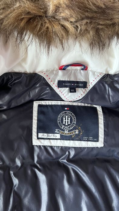 Дамски елек Tommy Hilfiger