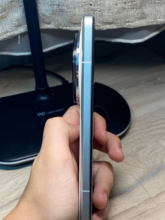Xiaomi 14 ultra.