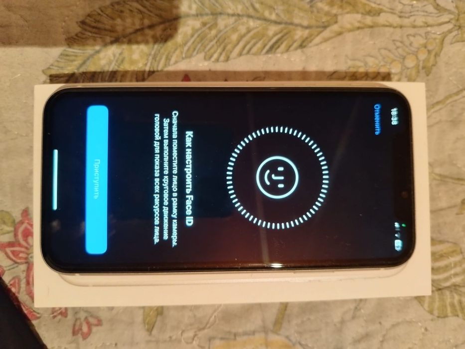 Айфон 11 64. Гб емкость 76