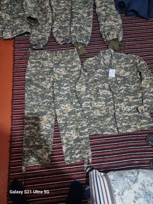 Формы, куртки, штаны ватные,бушлат.