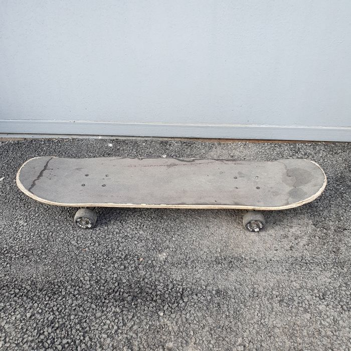 Скейт фирмы DECATHLON