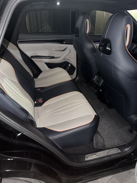 Byd Chempiyon 605 Honor