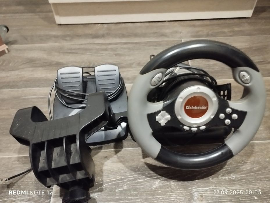 руль и педали для пк