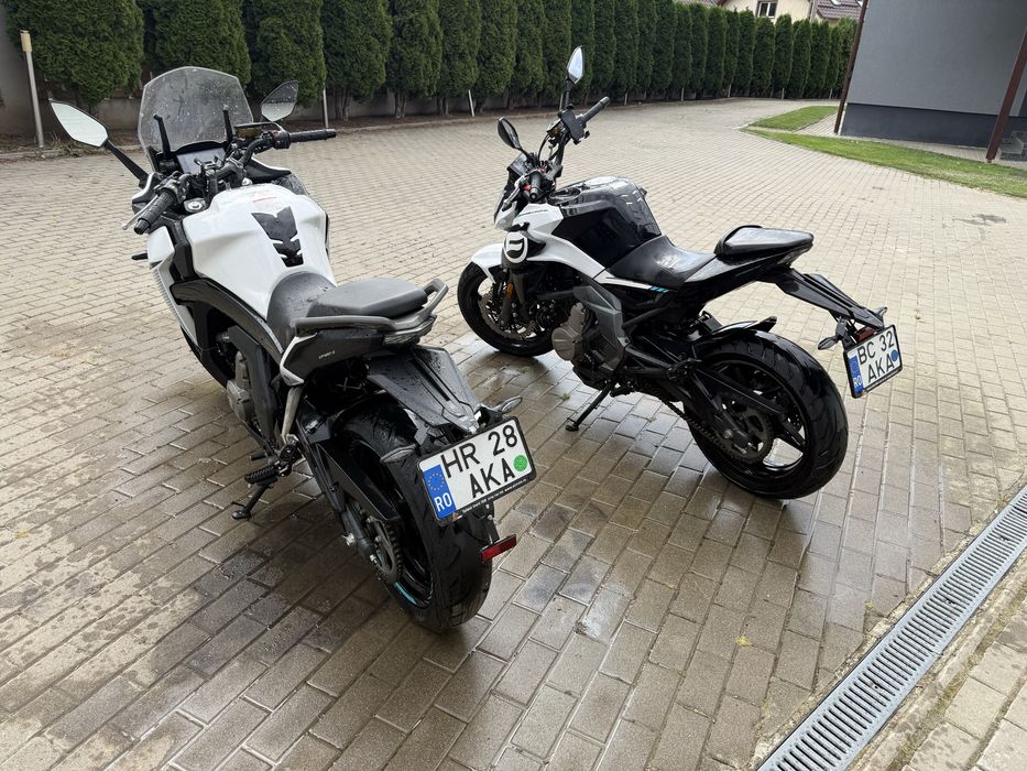 Vand sau schimb 2 motocicleta CF Moto