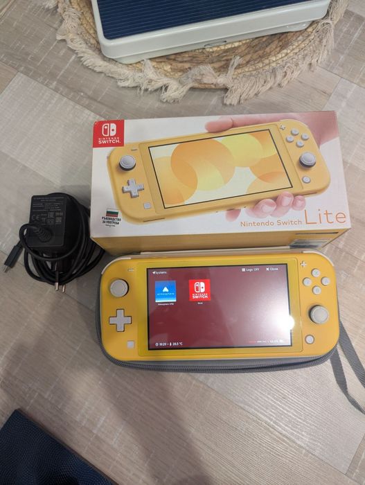 Nintendo Switch Lite