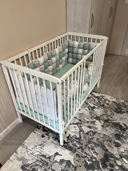 Бебешка кошара с матрак и обиколници