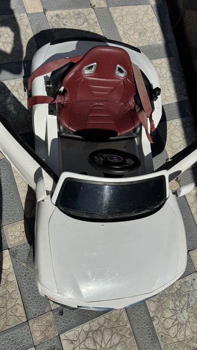 Детский электромобиль в стиле BMW