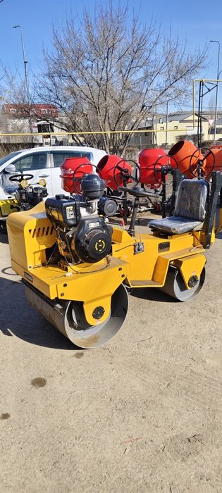 Сдаётся в аренду тротуарный каток