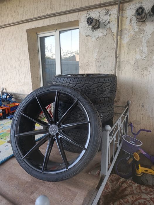 Колесо 295/30 R24