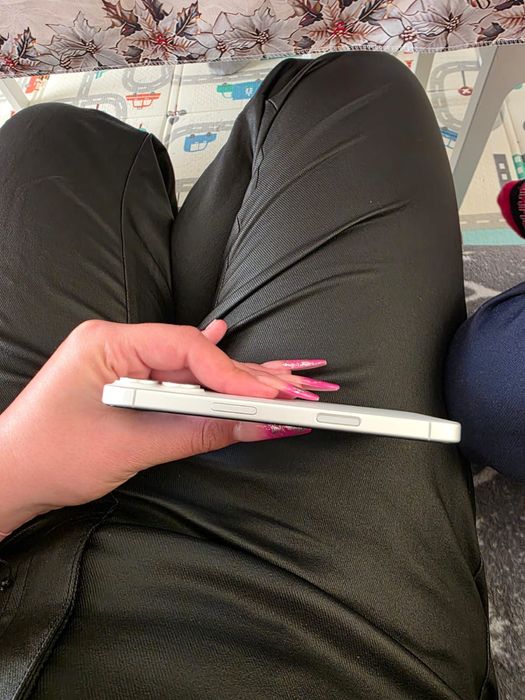 Vand sau schimb iphone 16