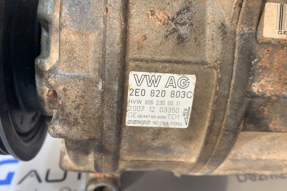 Coompresor clima 2E0820803C Volkswagen Crafter 2.5 2006-2012 Euro 4