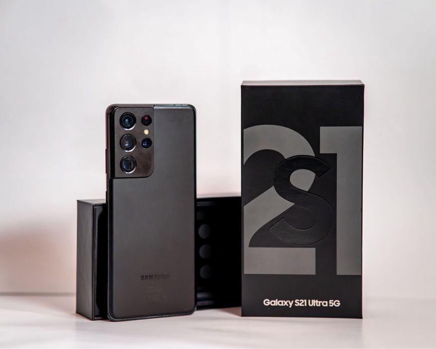 Samsung Galaxy S21 Ultra 256GB + S Pen + аксесоари