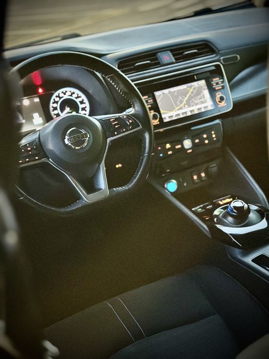Nissan Leaf 2019 – 40 kWh | 150 CP | TEKNA | Full electric | SOH 90%