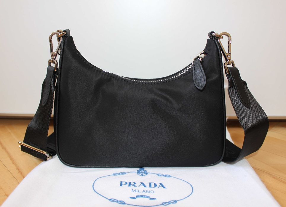 Дамска чанта Prada Re-Edition 2005