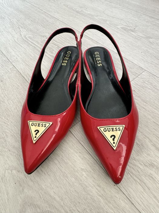 Босоножки guess без каблука оригинал