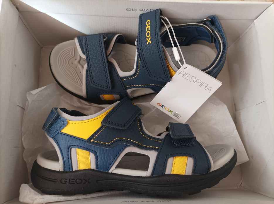 Geox нови N29 сандали