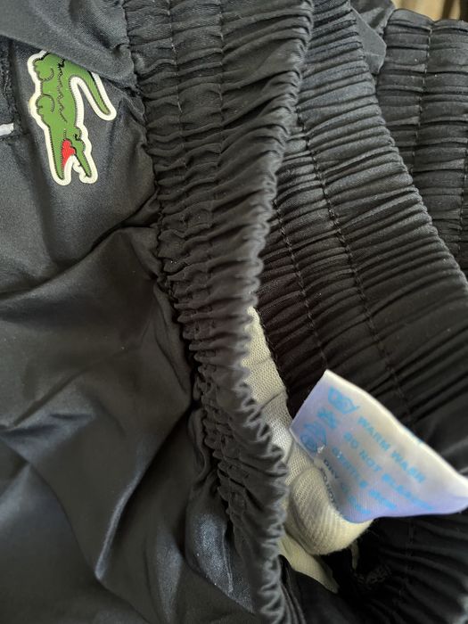 Pantaloni de fâș lacoste