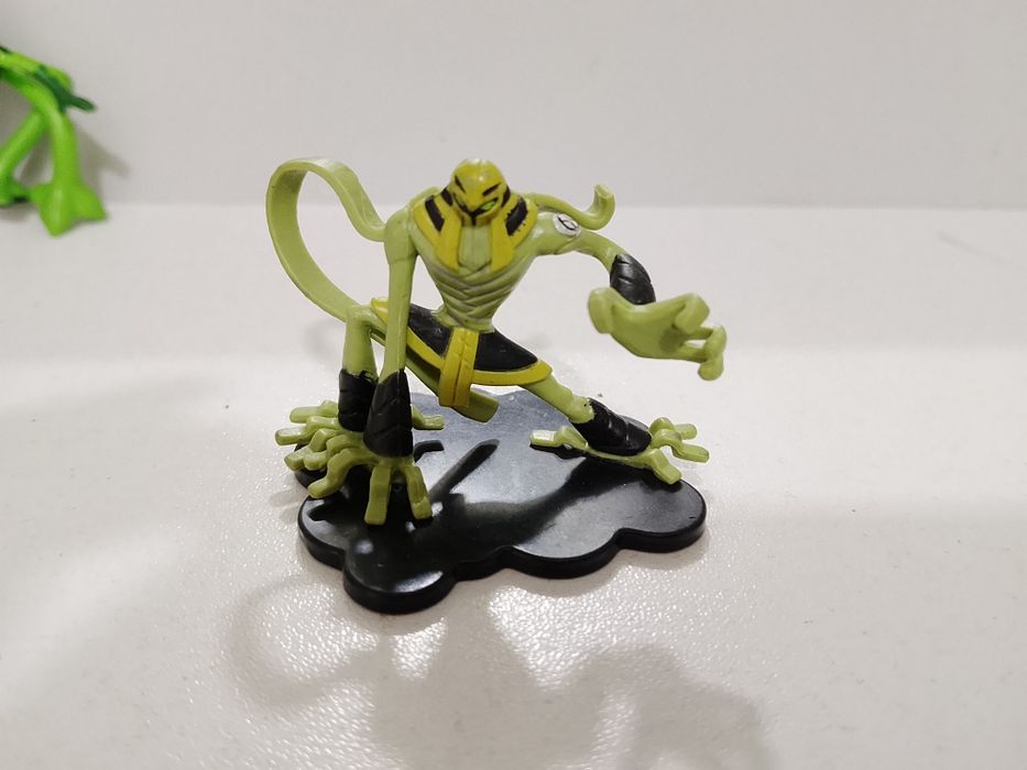 Малки колекционерски  фигурки на Бен 10 Ben 10
