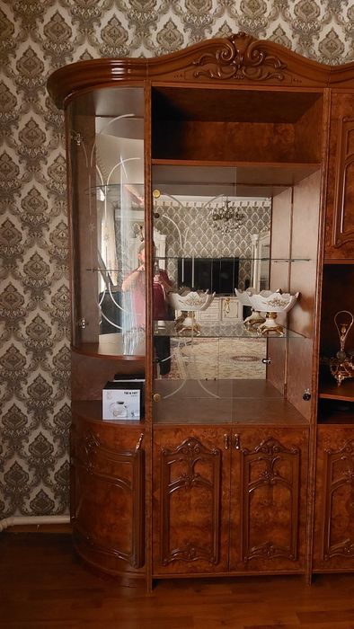 Стенка продаётся