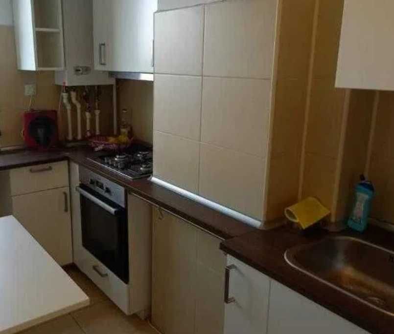 Дава се под наем Едностаен апартамент в Пловдив, Гагарин - 40 кв.м за 153 € - Снимка #1